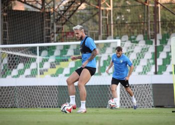Bodrum FK Hatayspor karşısında liderliği koruma peşinde