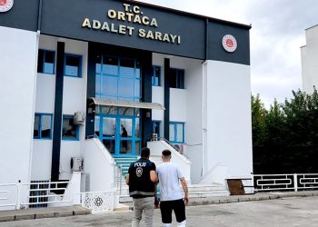 Operasyonlarda 97 Bin TL ve 1070 Pound Ele Geçirildi! 12 Şahıs Tutuklandı