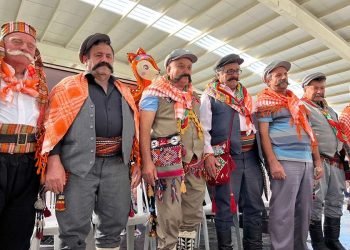 Antalya’da pala bıyıklar yarıştı