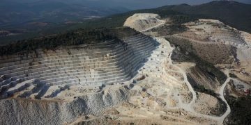 Muğlalı çevreciler ayakta “Muğla’nın geleceği taşta değil, toprakta; yıkımda değil, adil geçişte”