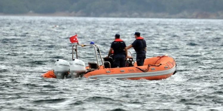 Ortakent açıklarında göçmen botu battı 17 kişi yaşamını yitirdi