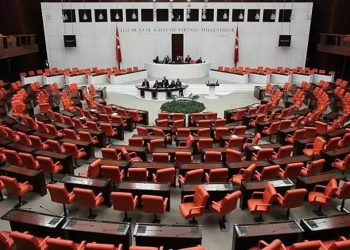 Bodrumlu kadınlardan 11. yargı paketine hayır eylem ve basın açıklaması