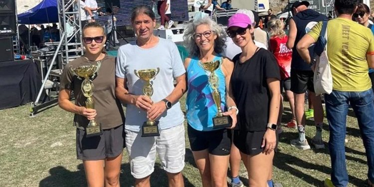 LYkos yarı maratonunda Bodrumlu atletlerden 4 kupa