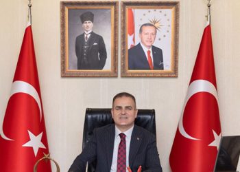 Vali Akbıyık’tan 29 Ekim Cumhuriyet Bayramı mesajı