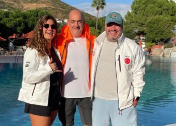 Arda Akman’dan Cumhuriyet Bayramı’nda Anlamlı Yüzüş