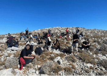 Bodrum’un karşısındaki adada 85 göçmen mahsur kaldı