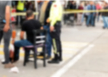 Bodrum otogarında dolmuş sırası beklerken tacize uğradı soluğu karakolda aldı