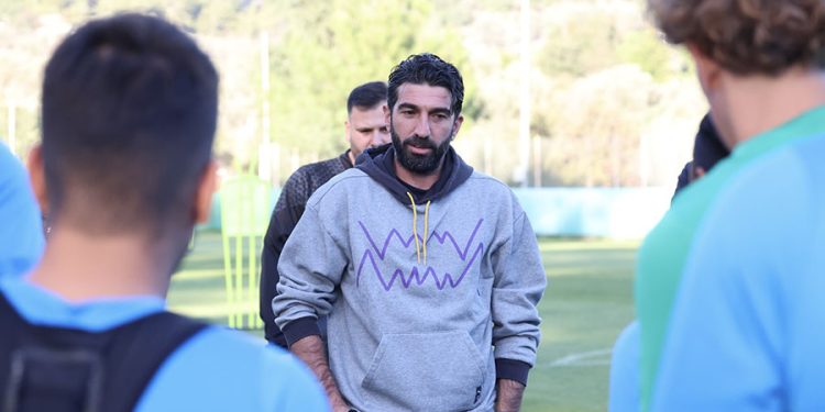 Burhan Eşer, “Yeni bir serinin başlangıcı için kazanmak istiyoruz”