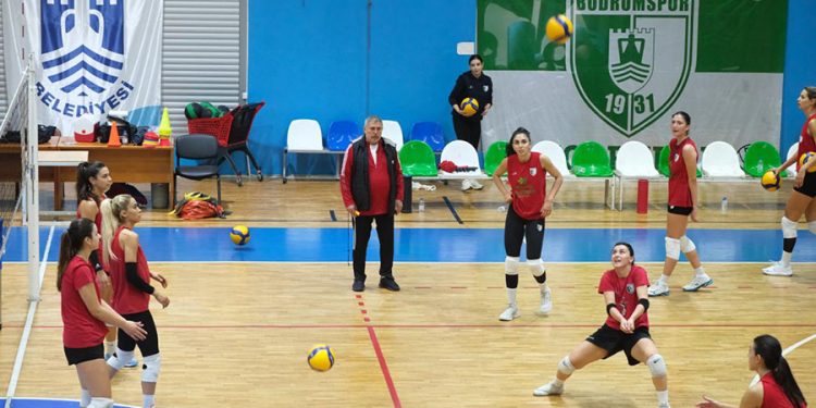 Bodrum’un İncileri Vakıfbank Maçına Hazırlanıyor