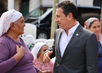 Ahmet Aras: “Her ilçede yaşlı ve çocuk merkezleri açacağız”