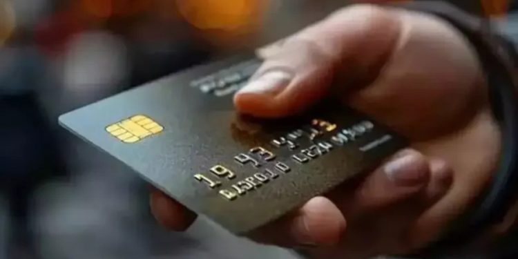Kredi Kartıyla Gece Nakit Avans Çekimine Kimlik Doğrulama Zorunluluğu Geldi