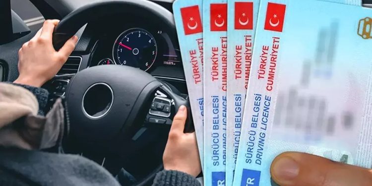 Eski Tip Ehliyetle Araç Kullananlara Çifte Ceza! Sigorta da Ödeme Yapmayacak