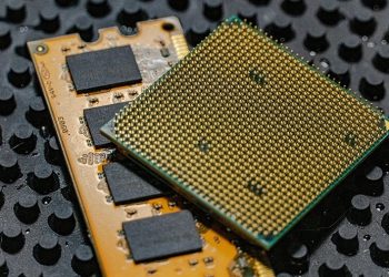 Bellek çiplerine büyük zam: Telefon ve bilgisayar fiyatları artabilir