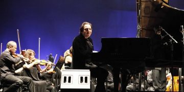 Fazıl Say “Mozart ve Mevlana” ile Türkiye’de ilk kez sahne alacak