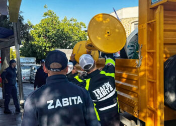 Muğla’da otobüs ile minibüs çarpıştı: 2 yaralı