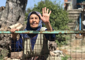 İkizköy – Akbelen’in mücadeleci nineleri teker teker yaşamlarını yitiriyor