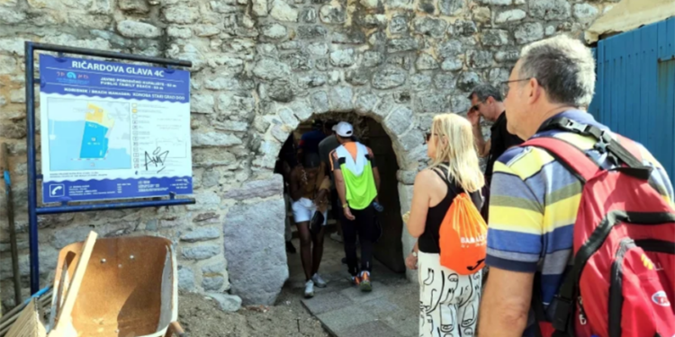 Karadağ Türk Turistlere Yeniden Açıldı: Balkan Turları 2026’da Eski Rotasına Dönüyor