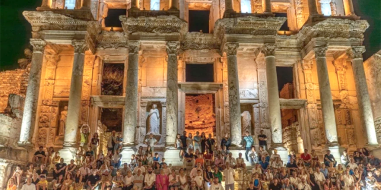 Bakan Ersoy açıkladı: Müzelere rekor ilgi, 33 milyon kişi gezdi