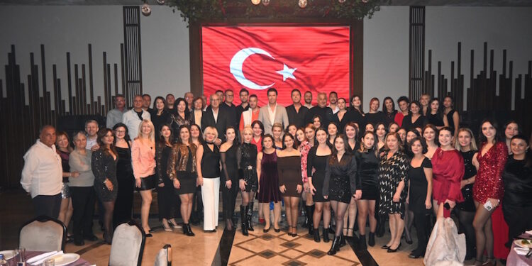 Medlife Tıp Merkezi Doktorları ve çalışanları eğlendi