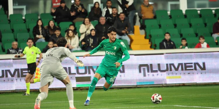 Bodrum FK 3 puanı 3 golle aldı