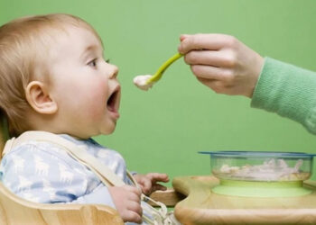Ünlü bebek maması markasında kurşun tespit edildi! Mamalar raflardan iniyor