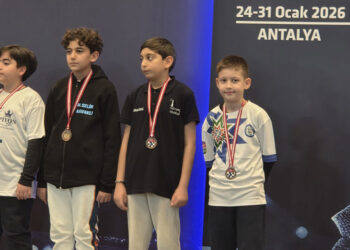 Büyükşehir Satranç Takımı’ndan Türkiye Şampiyonluğu