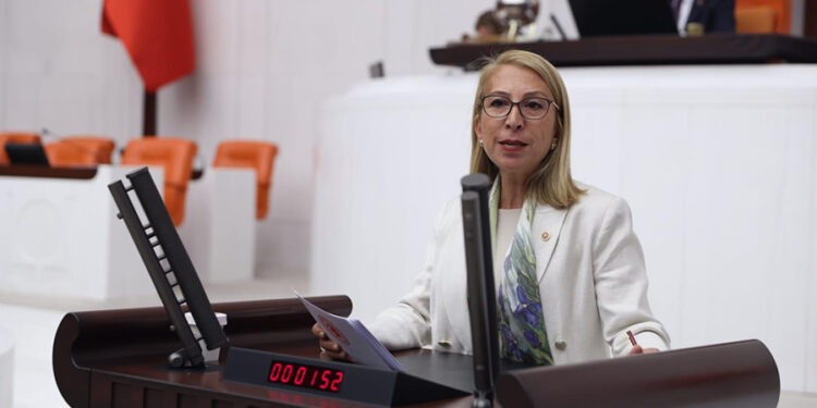 CHP’li Öneş Derici, Sel Mağduru Üreticiler İçin Verdiği Önerge İle Bakanlığı Göreve Çağırdı