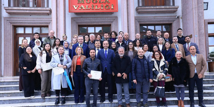 Muğla’da Gazetecilere “Algoritma ve İçerik” Eğitimi