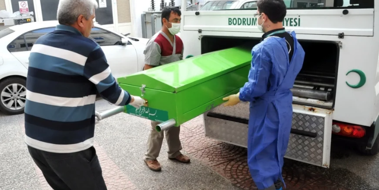 Bodrum’da yaşayan Fransız kadın evinde ölü bulundu