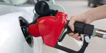 Motorine Dev, Benzine Yeni Zam!