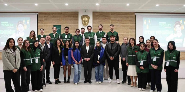 Ahmet Aras’a Kayınvalide Şartı