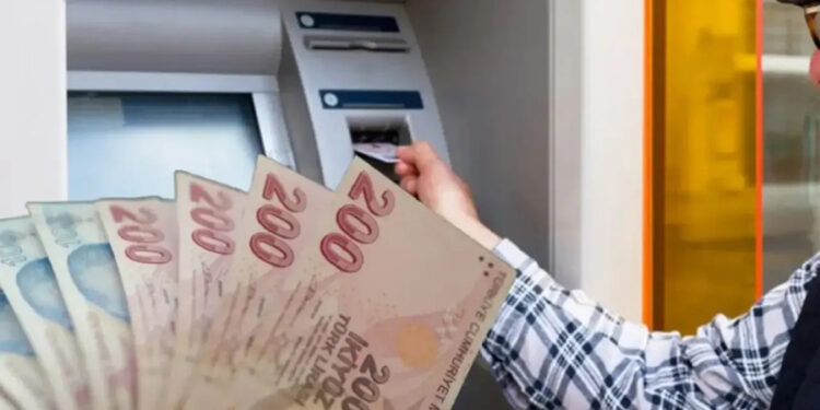 Emekli Bayram İkramiyeleri Yatmaya Başladı