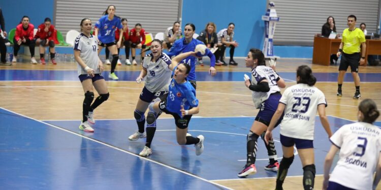 Denizin Kızları Nefes Kesen Maçta Üsküdar’ı Devirdi