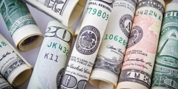 Dolar ve Avro Güne Nasıl Başladı? Güncel Döviz Kurları