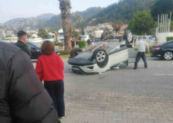 Yatağan yolunda kaza 1 ölü 1 yaralı