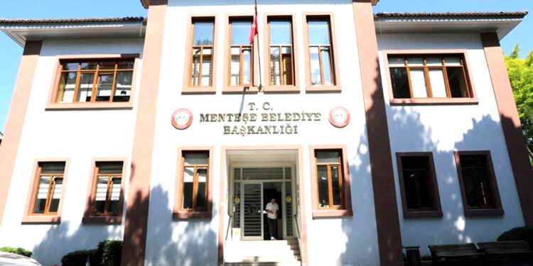 Menteşe Belediyesi’nde Gazeteciler Sürgün Edildi