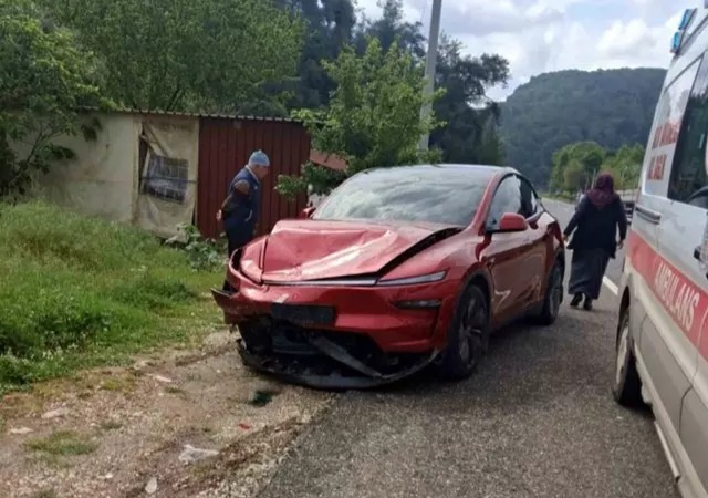 Gökova-Marmaris karayolunda kaza: 4 yaralı