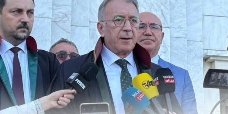 İzmir Barosu’ndan Esra’ya destek açıklaması