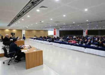 Bodrumlu Mehmet Yavuz Vural İstanbul’da Yol Koşusunda Kürsüye Çıktı