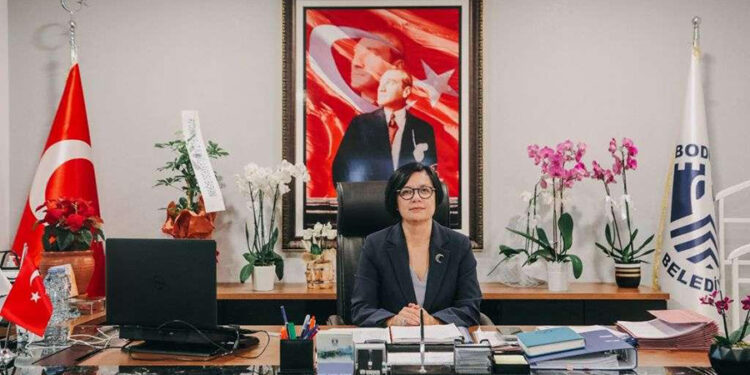 Bodrum’da İlknur Ülküm Seferoğlu istifa etti