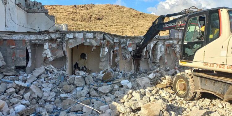 Osman Arkangil, yazdı: Bodrum’da artık kaçak yapı haberleri sıradanlaştı