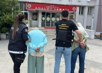 Karı koca uyuşturucu operasyonunda yakalandı