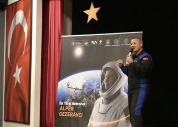 Türkiye’nin İlk Astronotu Alper Gezeravcı Muğla’da öğrencilerle buluştu
