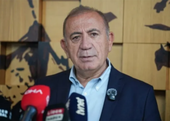 Osman Arkangil, yazdı: GÜRSEL TEKİN SEN NEYMİŞSİN BE