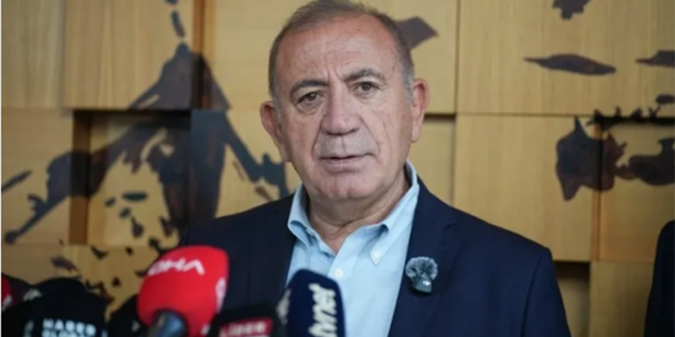 Osman Arkangil, yazdı: GÜRSEL TEKİN SEN NEYMİŞSİN BE