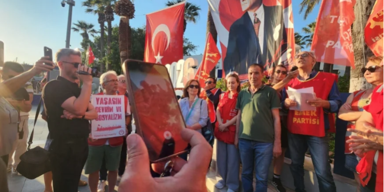 Bodrum’da Kılıçdaroğlu tepkisi ve demokrasi yürüyüşü