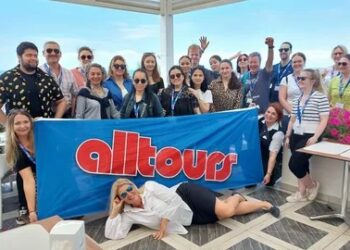 Alman turizm pazarında Türkiye toparlanıyor, Mısır sert düştü, ABD seyahatleri çakıldı