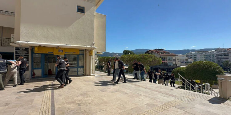 Marmaris’te ’gözlükçü kurşunlama’ olayında 9 tutuklama