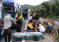 Savrulan motosiklette 2 kişi yaralandı