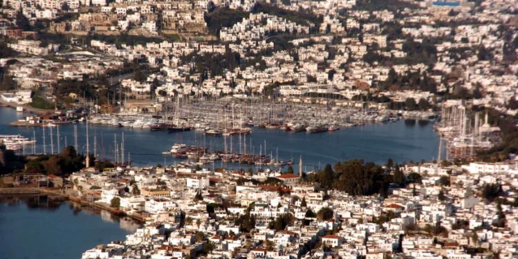 Bodrum’un yarısına 2 gün su yok